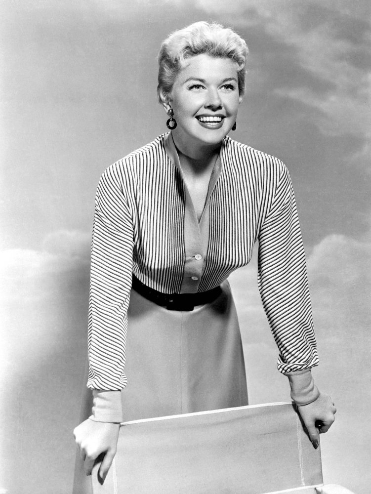 Amazon.com: Posterazzi EVCPBDDODAEC099H Doris Day Circa 1950S